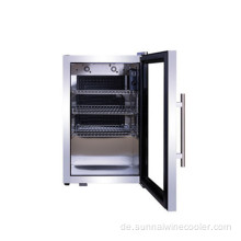 Getränk im Freien und ein kühlerer Mini -Kühlschrank Einzelzone